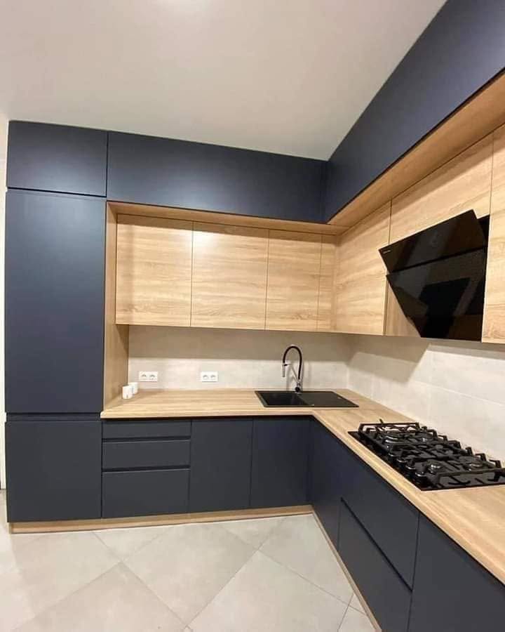 Cuisine sur mesure anthracite et chêne